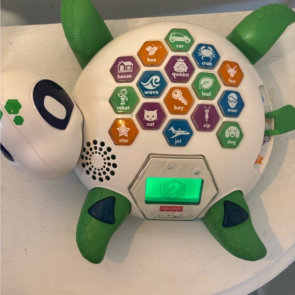 Fisher-Price Colorful Turtle Learning Toy think and learn speak - Picture 2 of 3